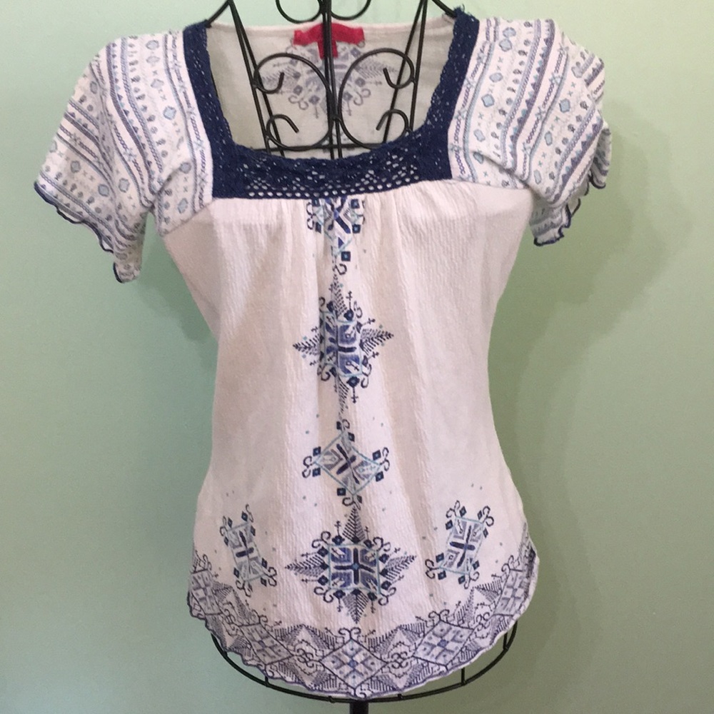 Designed kids top